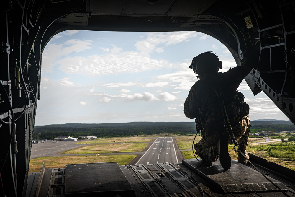 Army Aviation and Allied Partners Conduct Media Day in Finland