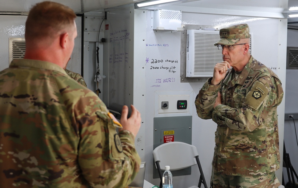 V Corps general visits 405th AFSB APS-2 turn-in site in Grafenwoehr