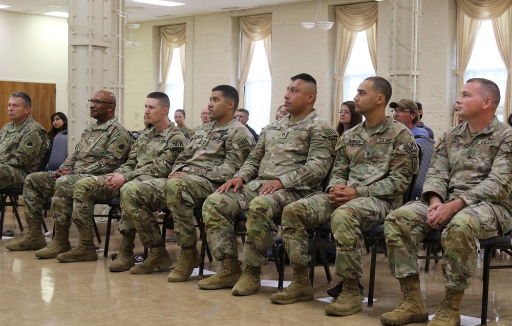 Illinois Army National Guard Team to Deploy to Asia