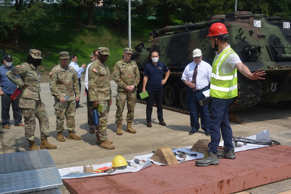 Leaders from South Korea, Japan learn about APS-4’s role during contingency operations