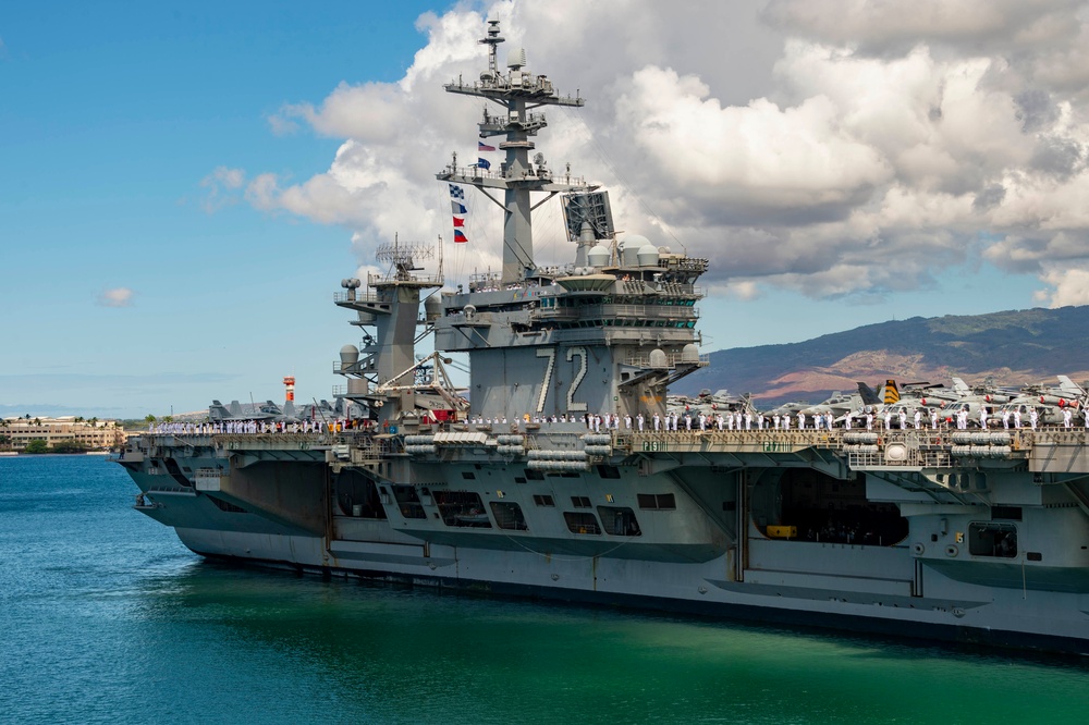 USS Essex Underway Operations