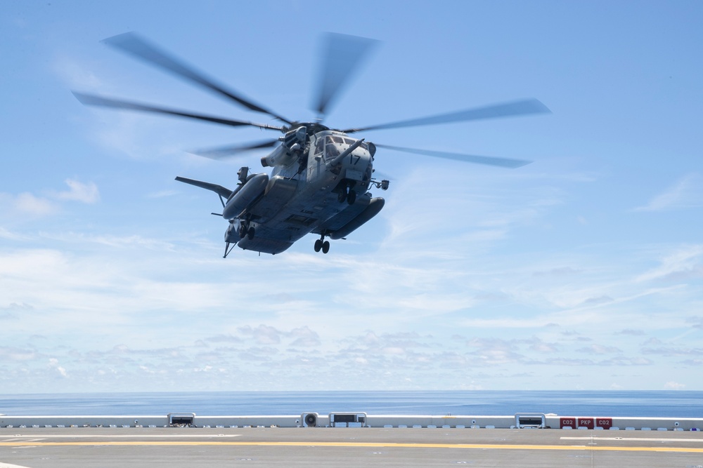 CH-53 and UH-1Y Flight Ops