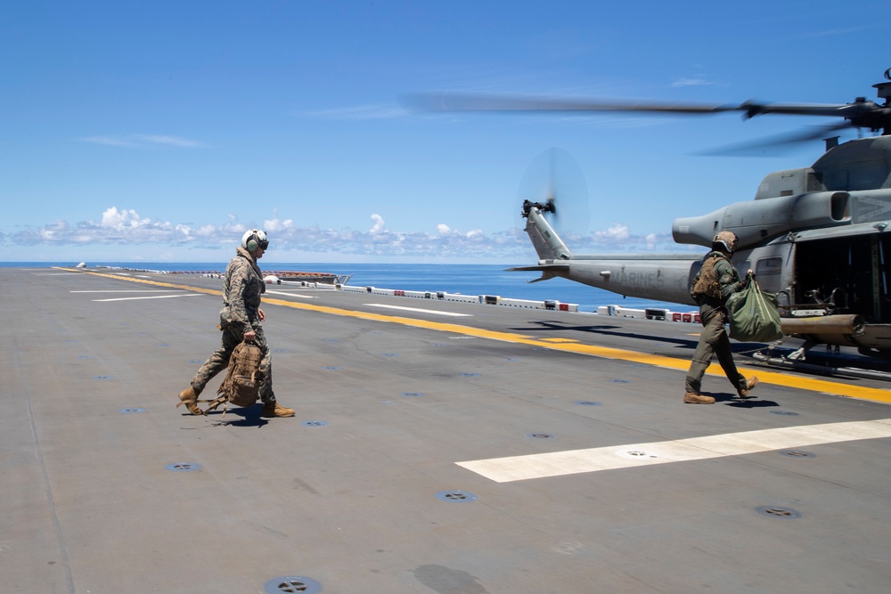 CH-53 and UH-1Y Flight Ops