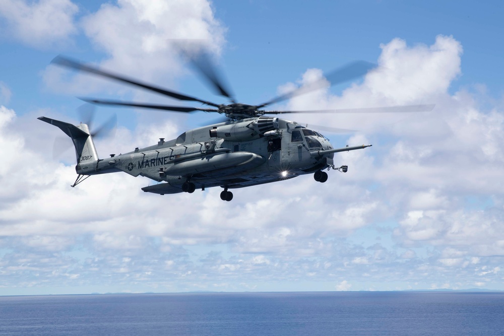 MH-60, CH-53 flight ops