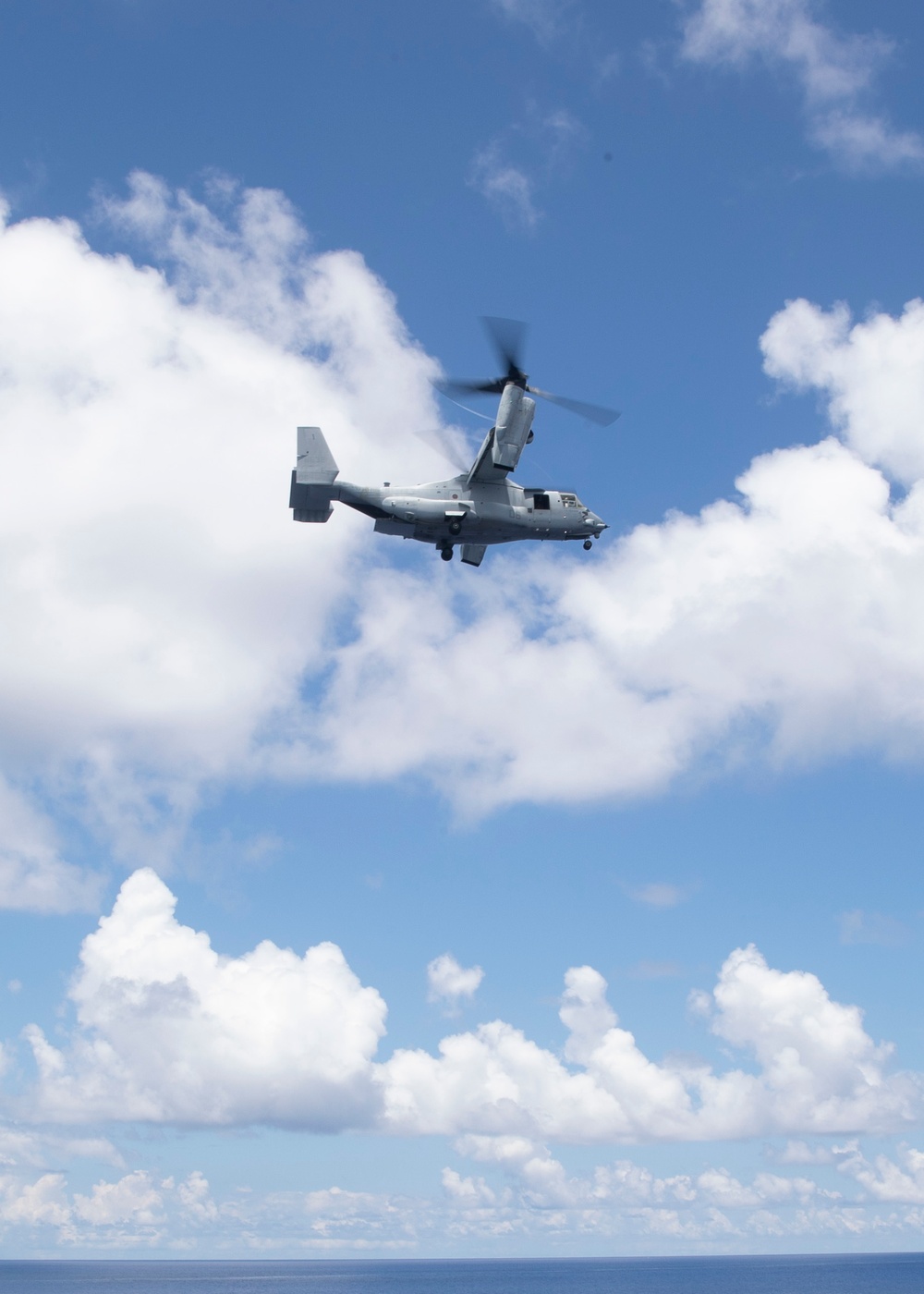 MH-60, CH-53 flight ops