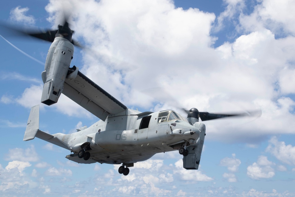 MH-60, CH-53 flight ops