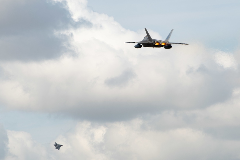 F-22s at RAF Lakenheath