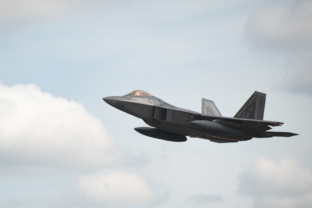 F-22s at RAF Lakenheath