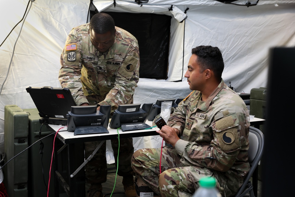 Signal operations at Northern Strike 22