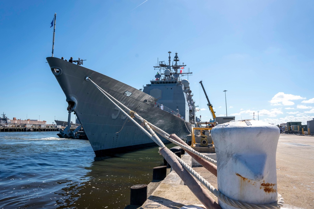 USS Leyte Gulf Deployment Departure