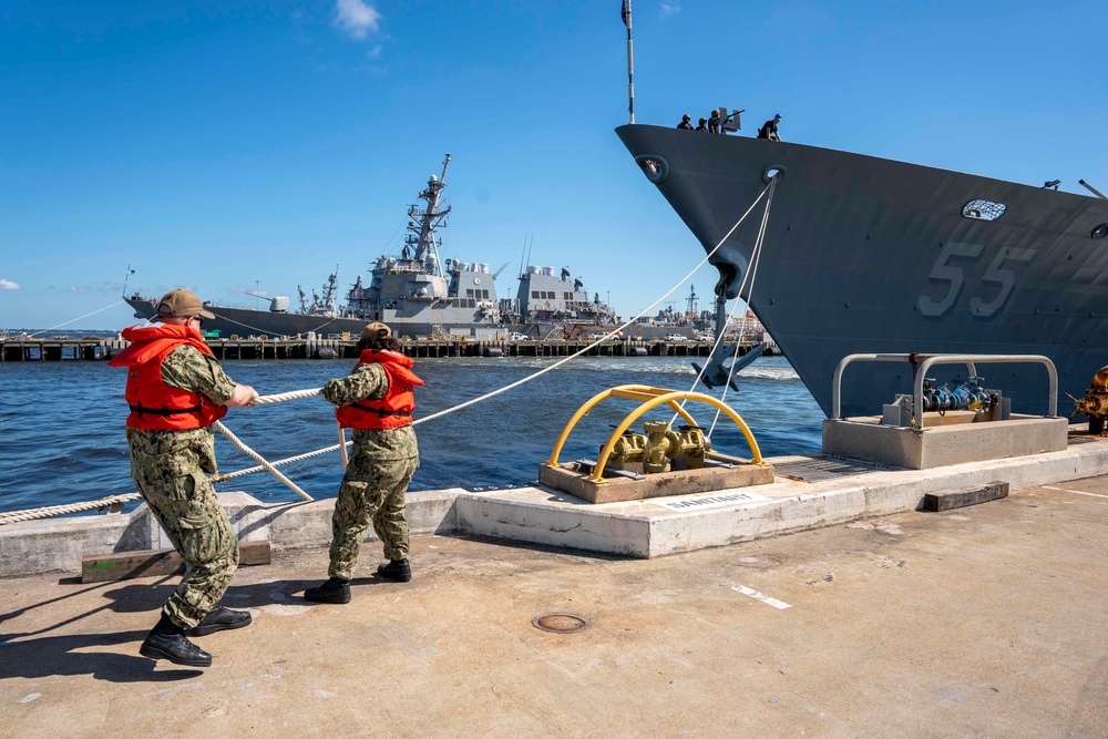 USS Leyte Gulf Deployment Departure