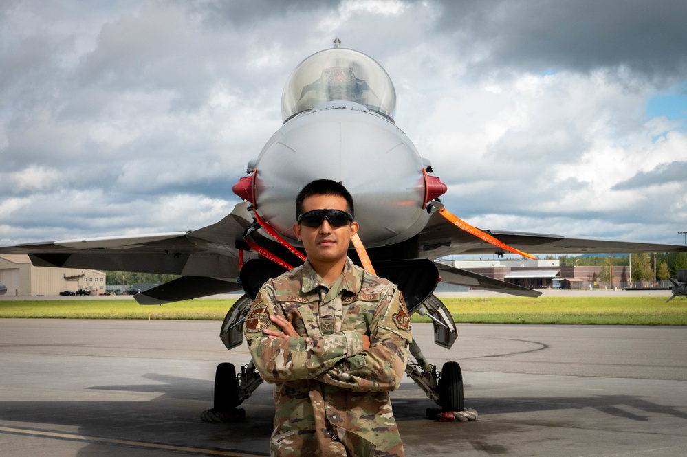 18th AMU Airmen maintain aircraft during RED FLAG-Alaska