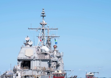 USS Leyte Gulf Underway for Deployment