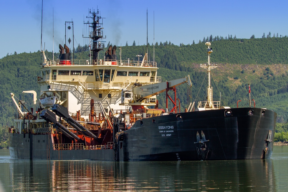 U.S. Army Corps of Engineers Portland districts’ hopper dredge, Essayons dredging the Columbia River.