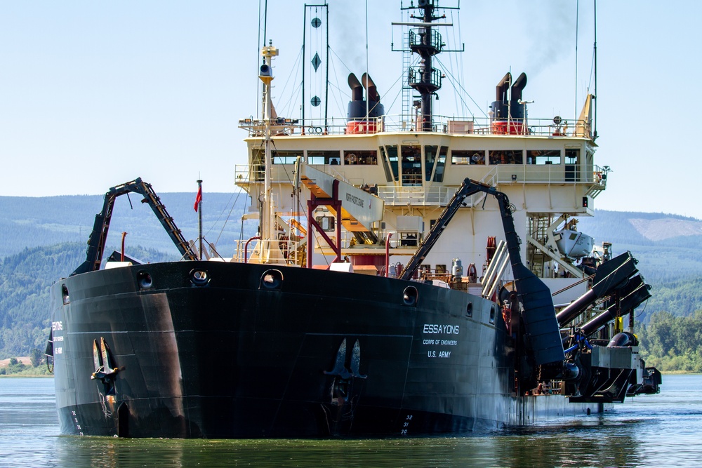 U.S. Army Corps of Engineers Portland districts’ hopper dredge, Essayons dredging the Columbia River.