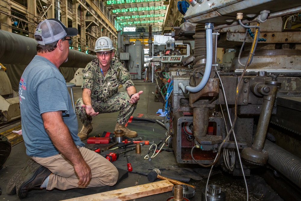 Cmdr. Frank Gasperetti Brings Energy to Code 900 as Production Resources Officer