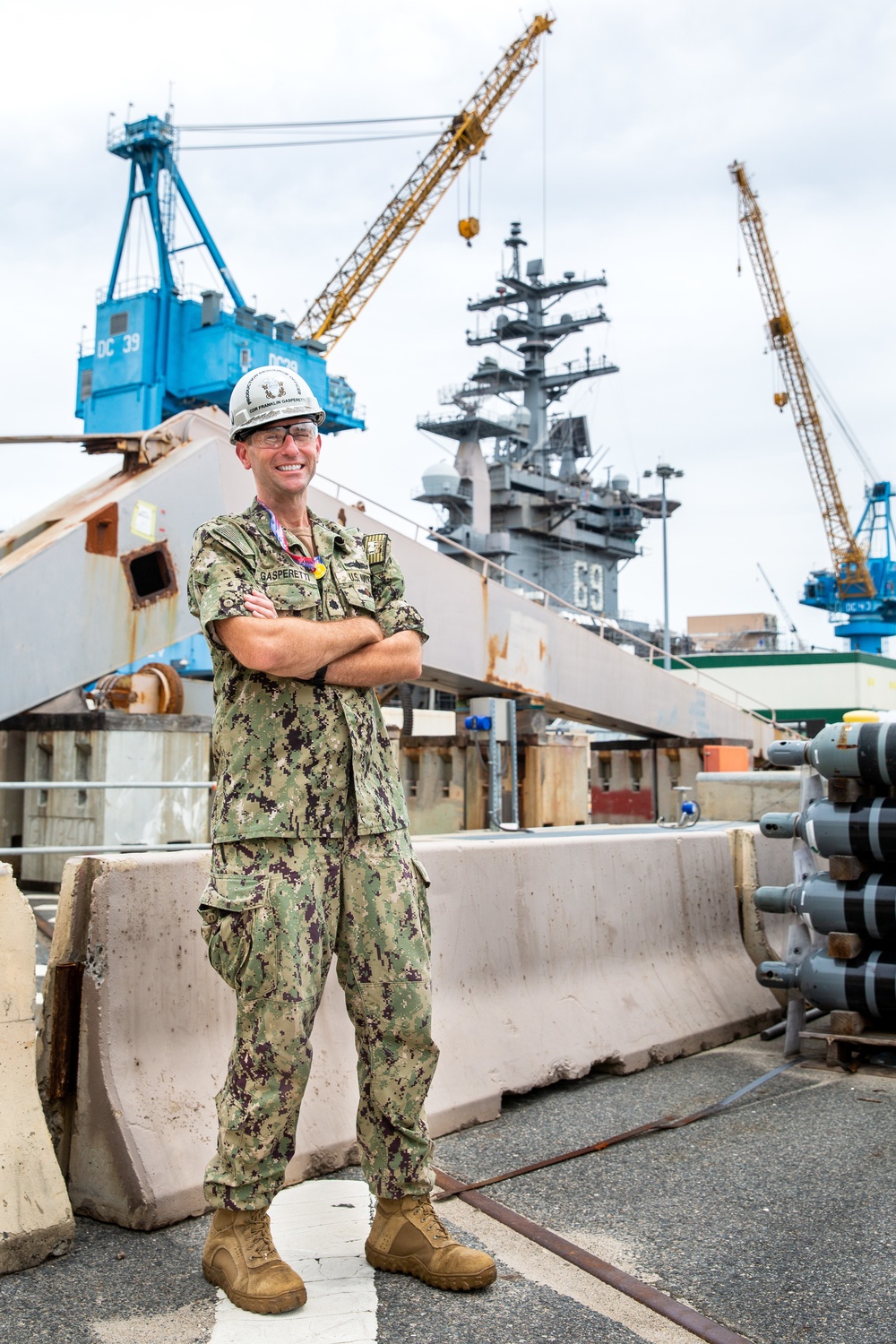 Cmdr. Frank Gasperetti Brings Energy to Code 900 as Production Resources Officer