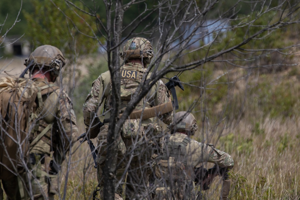 Special Forces team assaults compound, destroys targets, leaves