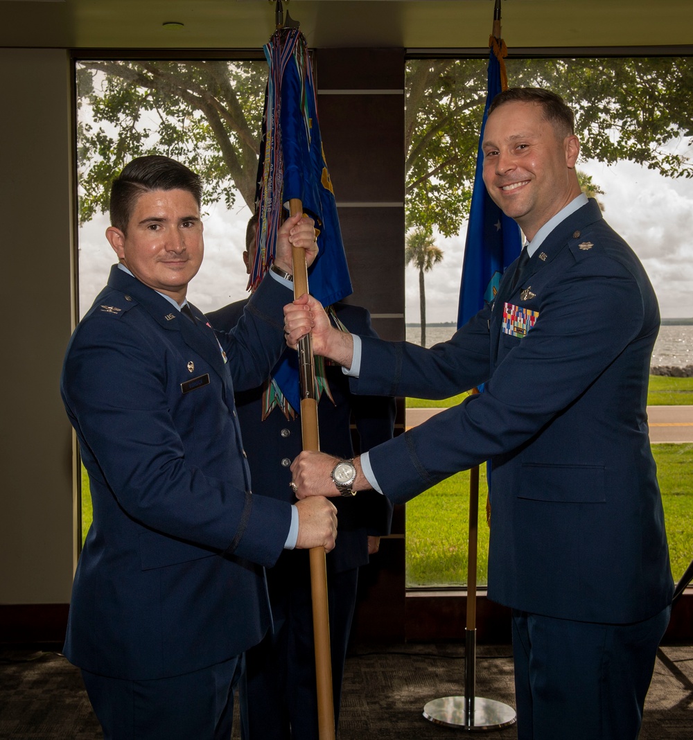 91st Air Refueling Squadron welcomes new commander