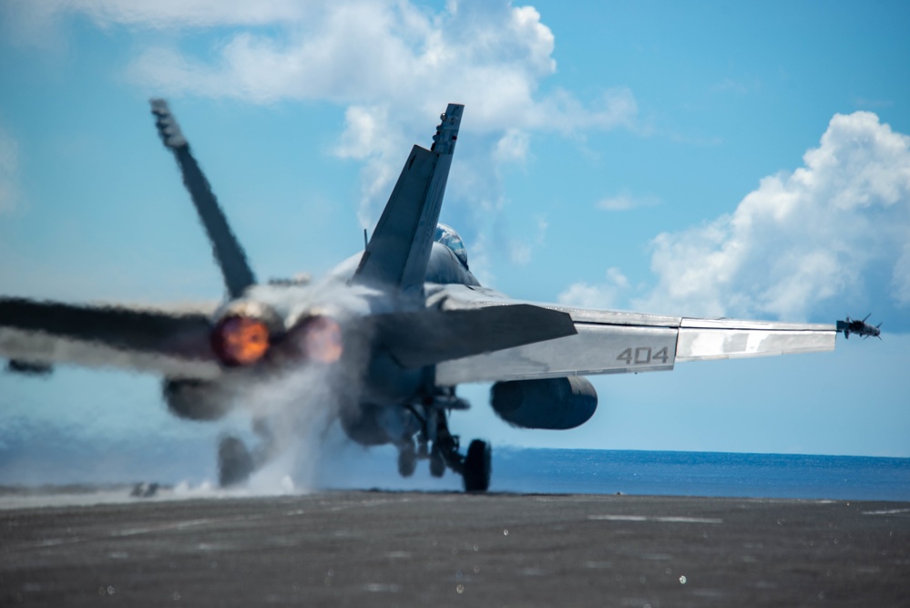 USS Ronald Reagan (CVN 76) conducts flight operations