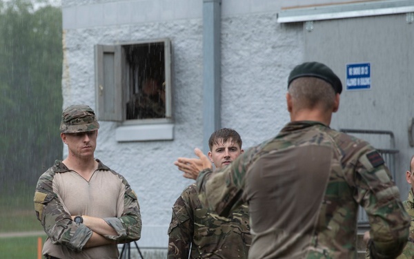 7 Rifles conducts Urban Assault Training during Northern Strike 22