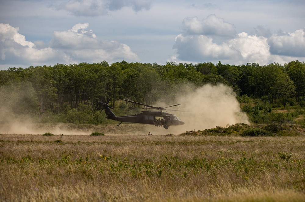 20th Special Forces Group Operators conduct aerial assault during Northern Strike