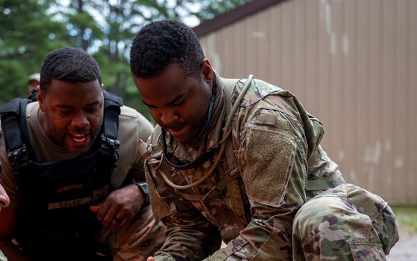 Fieldcraft Hostile: TCCC