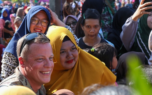 Super Garuda Shield: 25th Infantry Division Tropic Lightning Brass Band Community Outreach Performance