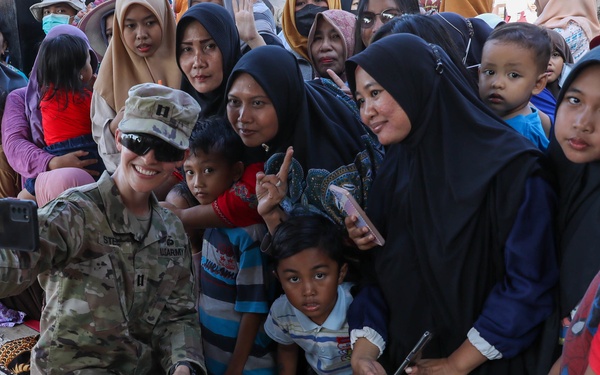 Super Garuda Shield: 25th Infantry Division Tropic Lightning Brass Band Community Outreach Performance