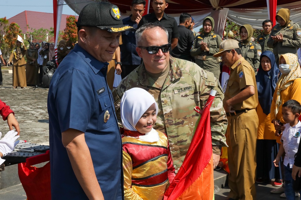 Super Garuda Shield: 25th Infantry Division Tropic Lightning Brass Band Performs for Community and Mayor