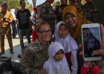 Super Garuda Shield: 25th Infantry Division Tropic Lightning Brass Band Performs for Community and Mayor