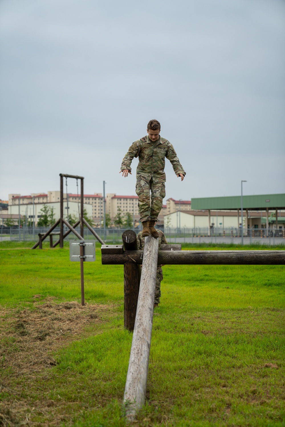 362nd Signal Company trained at the Confidence Course