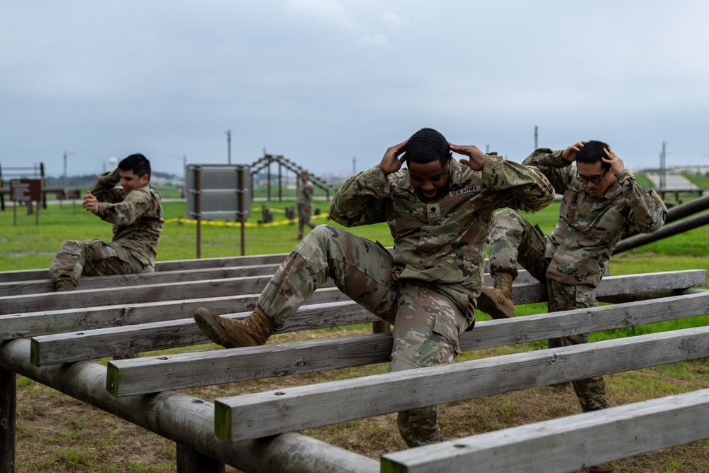 362nd Signal Company trained at the Confidence Course