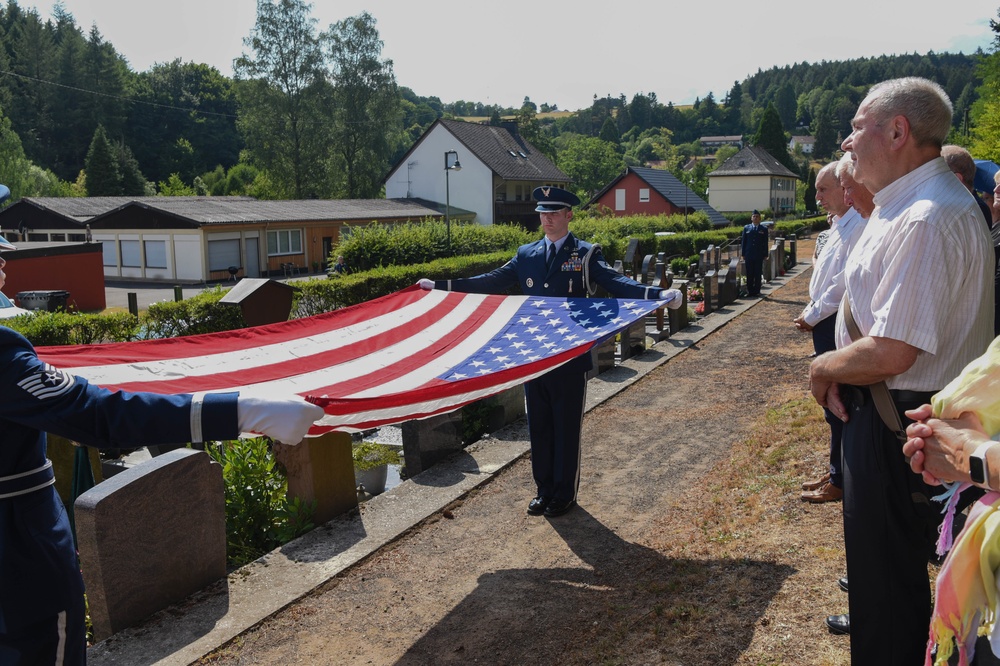 Funeral for U.S. Air Force Vietnam Veteran