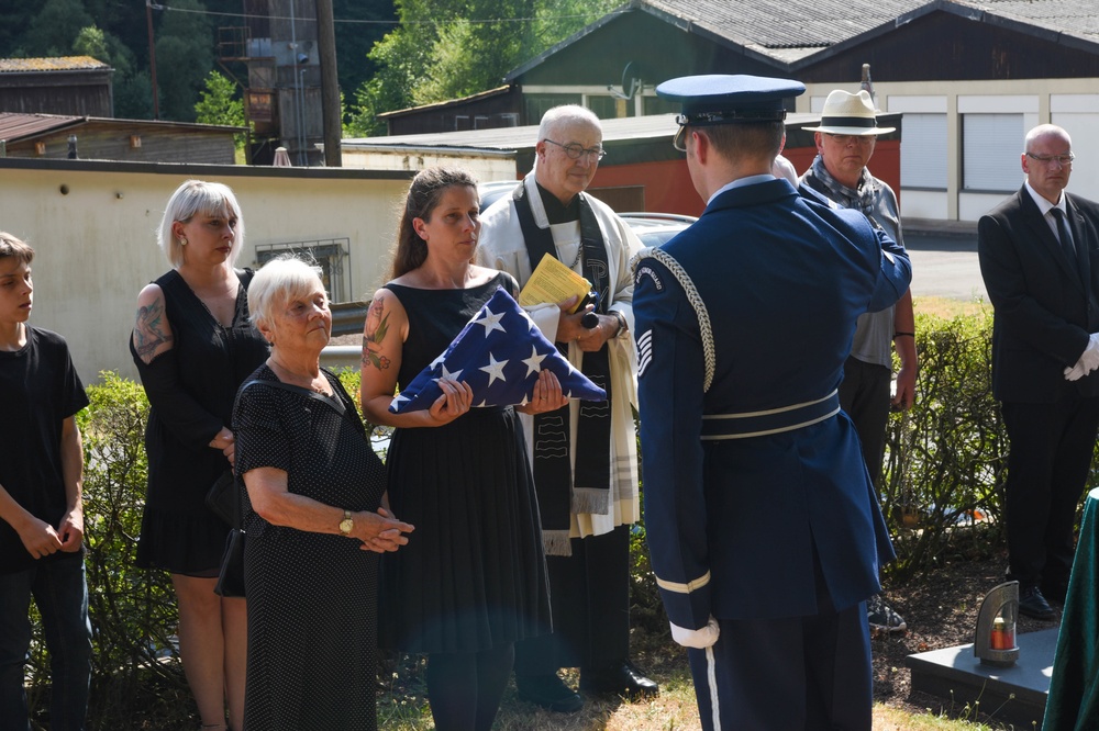 Funeral for U.S. Air Force Vietnam Veteran
