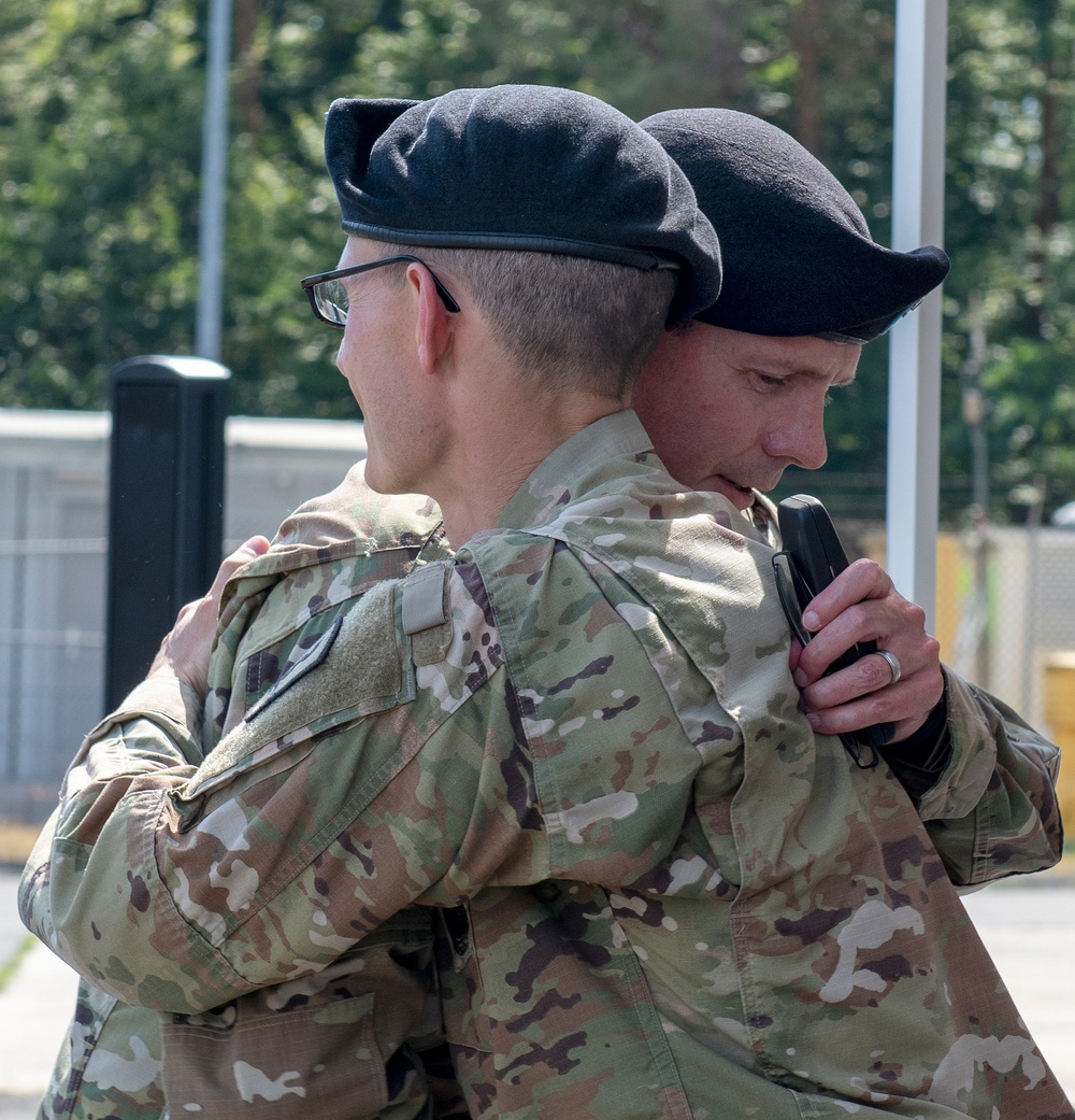 160th Forward Resuscitative Surgical Detachment Change of Command