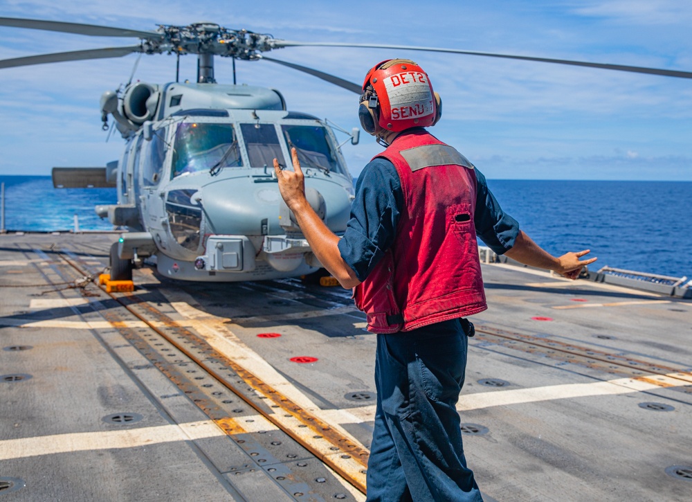 USS Antietam (CG 54) Flight Deck