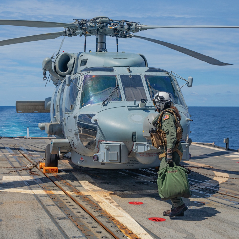 USS Antietam (CG 54) Flight Deck