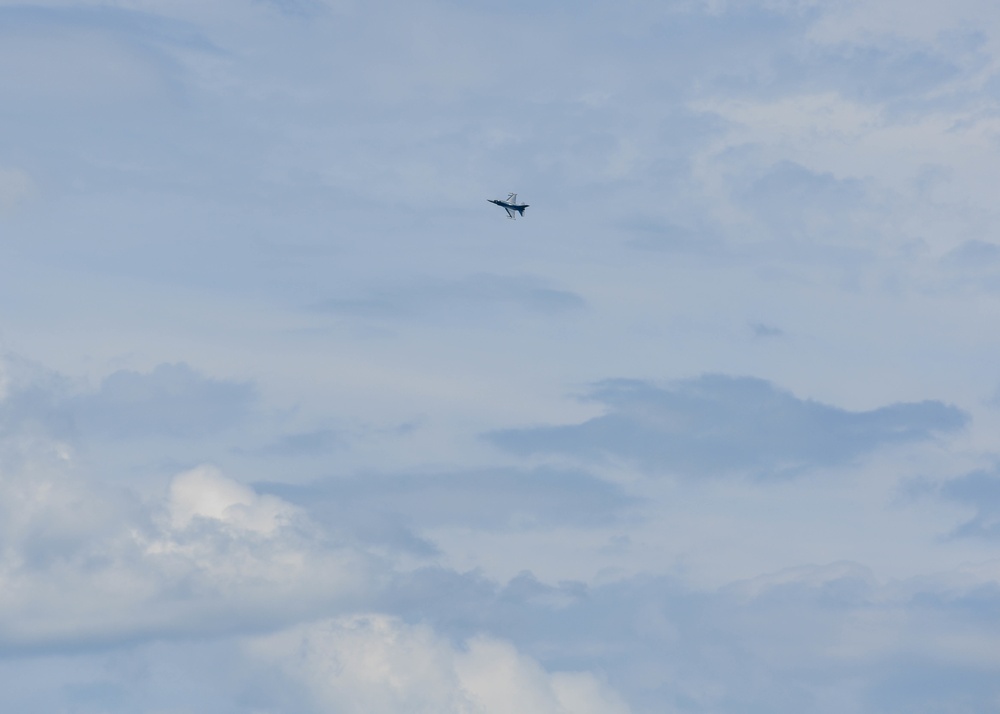 510th FS F-16s showcase air superiority