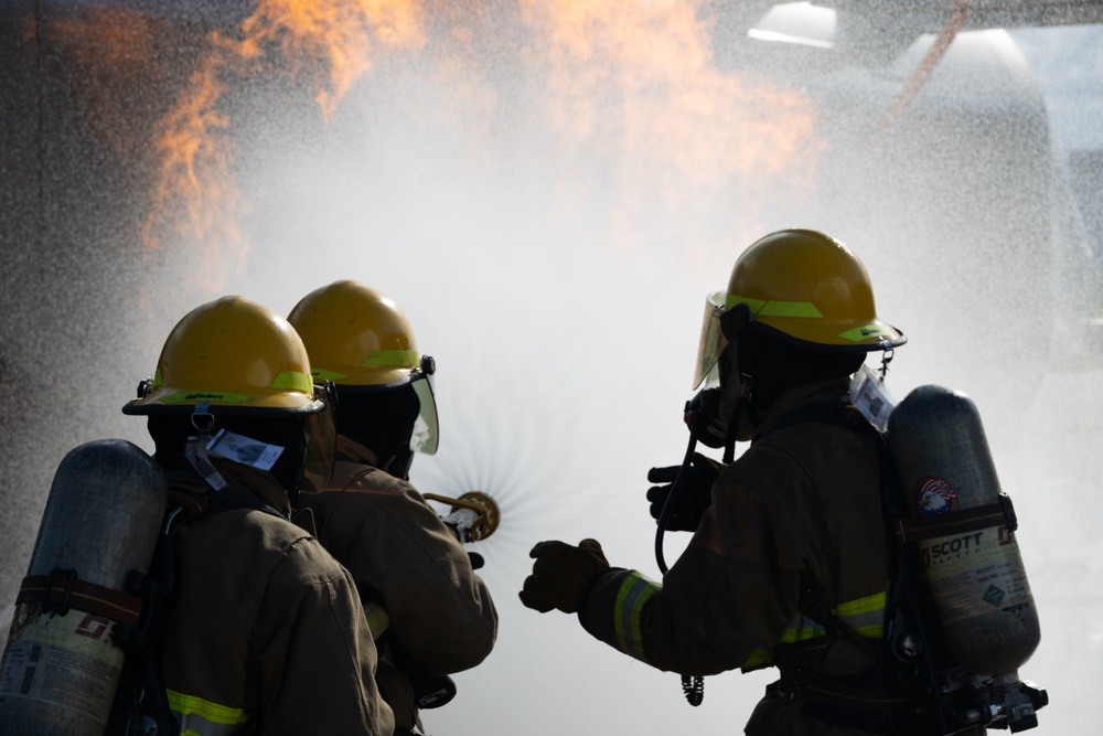 ARFF Training Fire