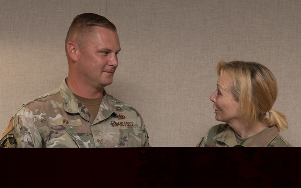 192nd Wing Airmen recognized by Air Component Commander