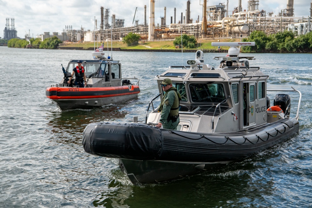 Coast Guard, partner agencies conduct law enforcement demonstration in Houston, Texas