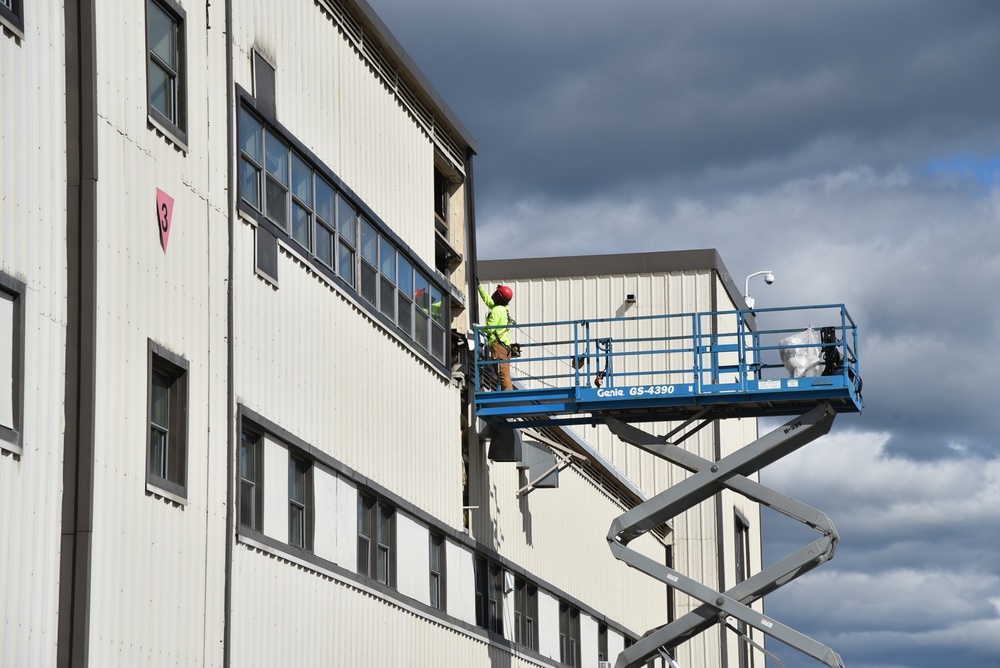 Army engineers upgrade Hangar 1 on Fort Wainwright