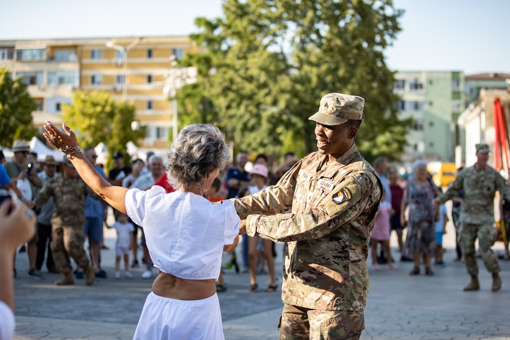 101st Airborne Division Band performs in celebration of Romania's Navy Day
