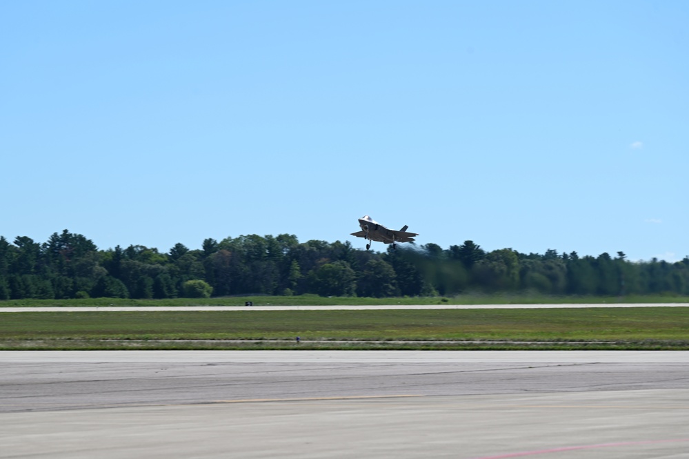 58th FS Gorillas take off during exercise Northern Lightning