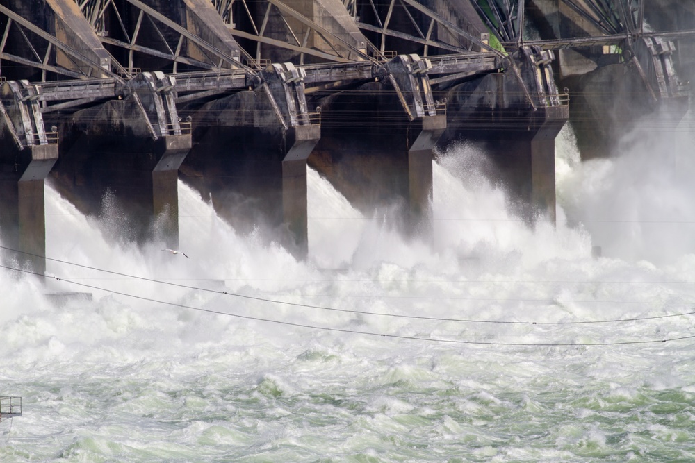 Open Spillways, John Day Lock &amp; Dam, Aug. 3, 2022