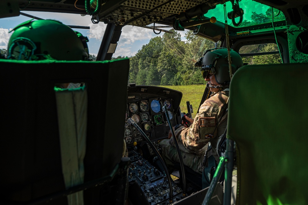 1st Helicopter Squadron Flies Over Washington, DC