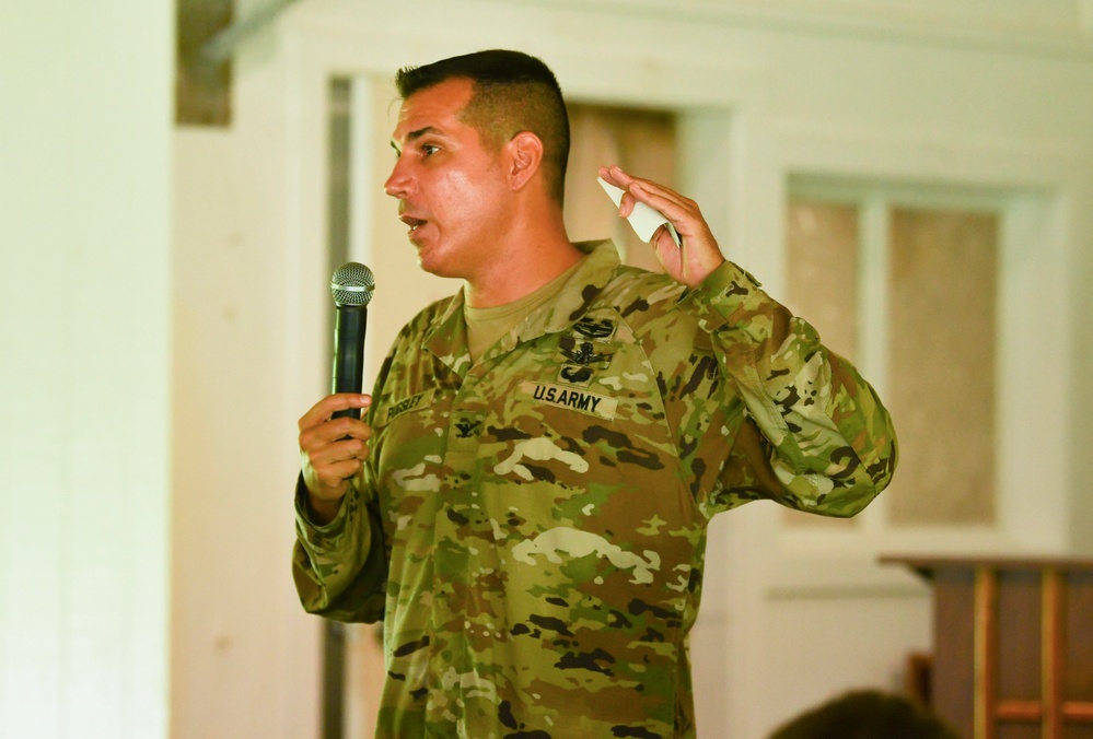 USAG-KA Commander Addresses Community