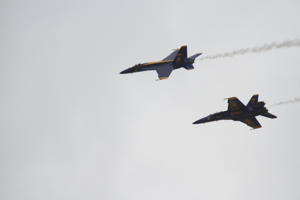 2022 Kaneohe Bay Air Show: The Blue Angels arrive at MCBH