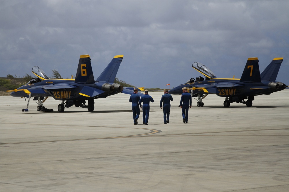 2022 Kaneohe Bay Air Show: The Blue Angels arrive at MCBH